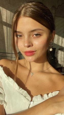 Carmen Oscura la passione e il mistero che cerchi